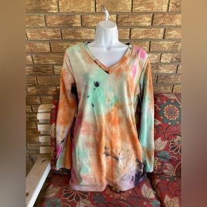 Long Sleeve Tie Dye V-Neck Pullover Top sz M